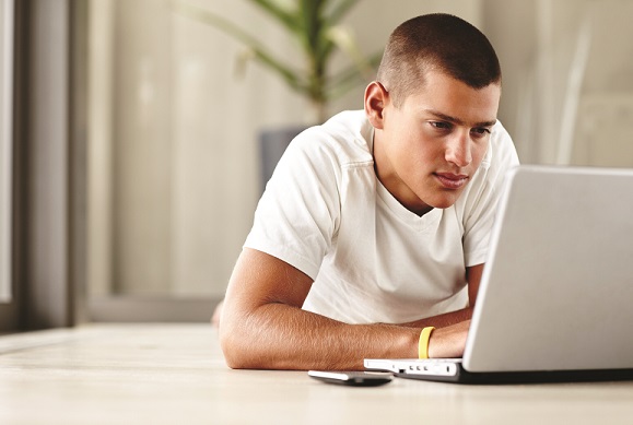 Escolas Senac 24 Horas, Tech e Gestão & Negócios promovem o Mês do Estudante